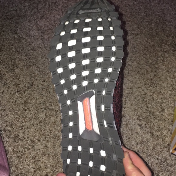 UltraBOOST ATR Mid - Picture 3 of 6